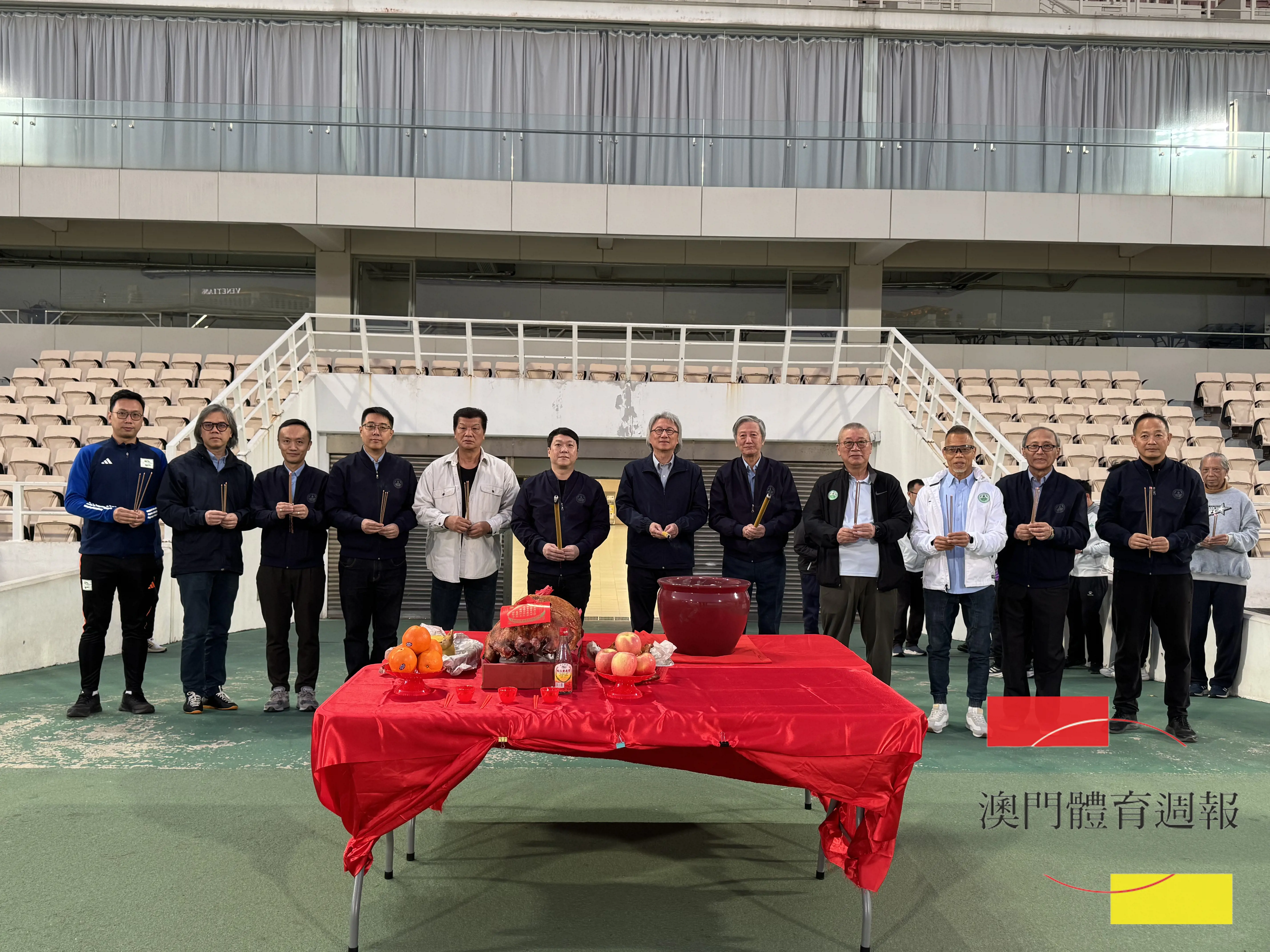 1 2026甲足賽季開鑼，足總賽前舉行拜神儀式。.jpg